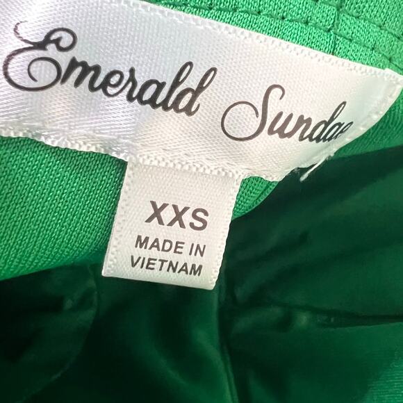 Emerald Sundae Cocktail Dress XXS Green Surplice Ruffle Flounce Going Out Chic - Picture 10 of 10